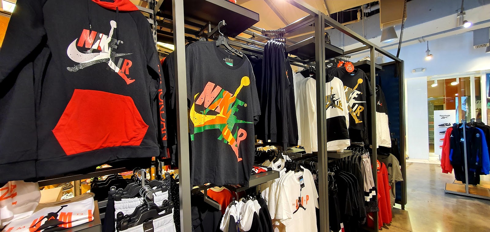 Shoe Store In Miami Fl Dolphin Mall Finish Line Nike Adidas Jordan