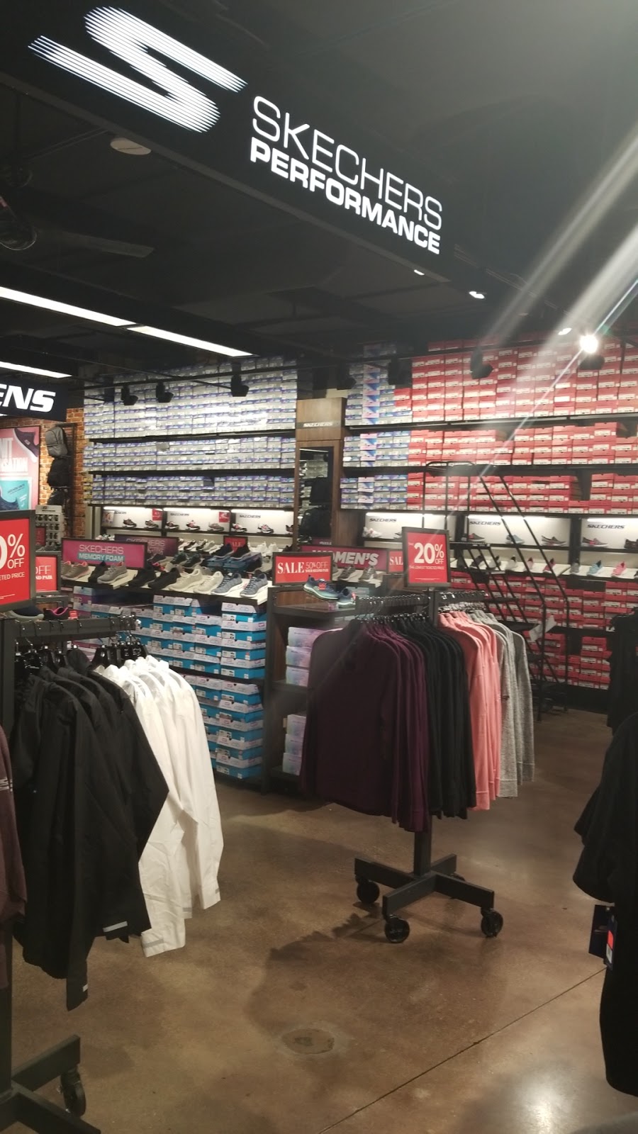 skechers outlet miami
