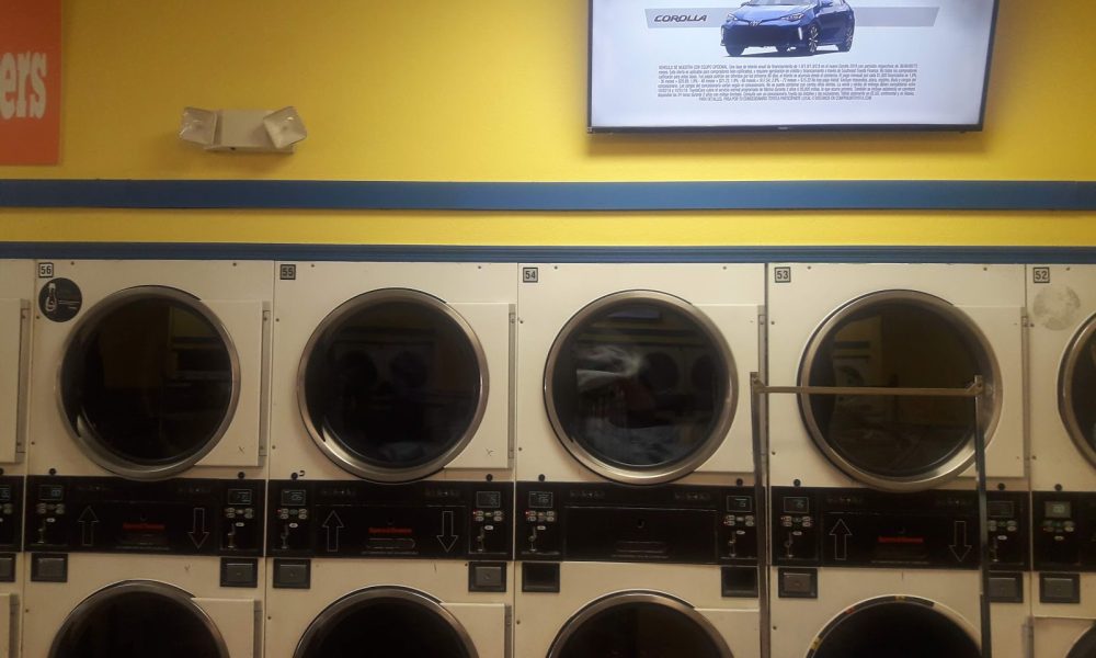 Laundry One Lavanderia & Free Dryers & Dry Cleaners