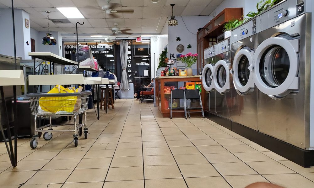 Mariela's Laundromat