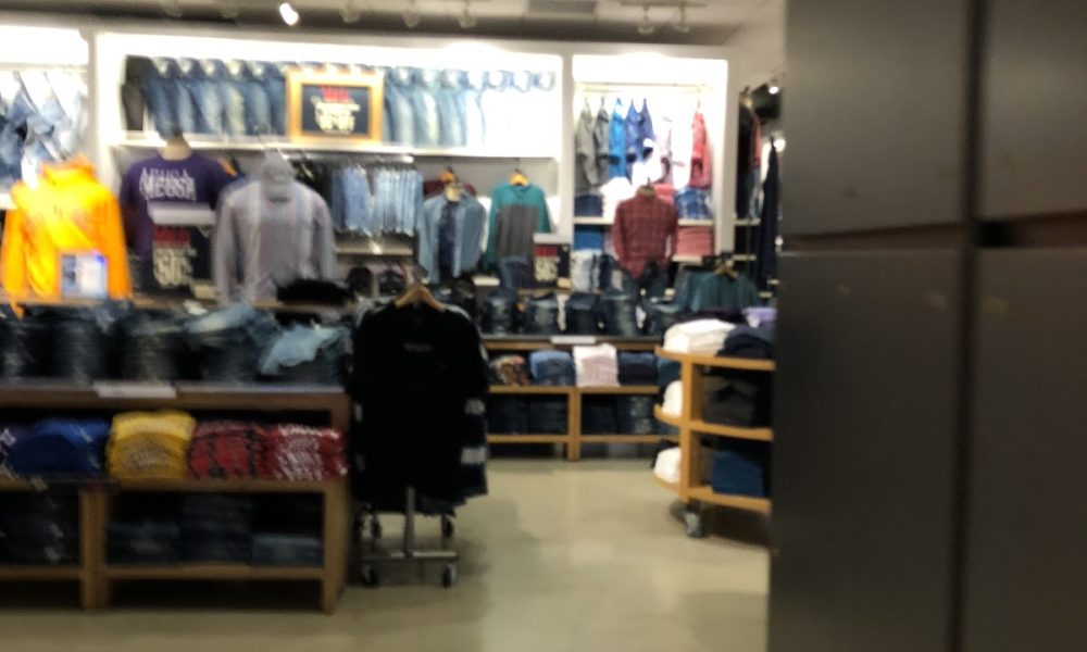 American Eagle Outlet