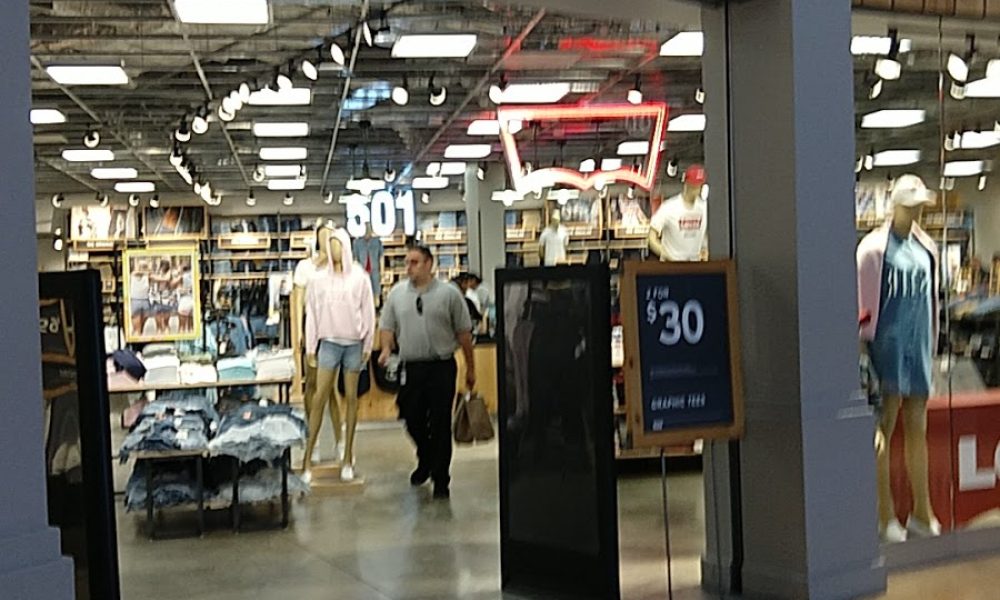 Levi's Outlet Store at Dolphin Mall