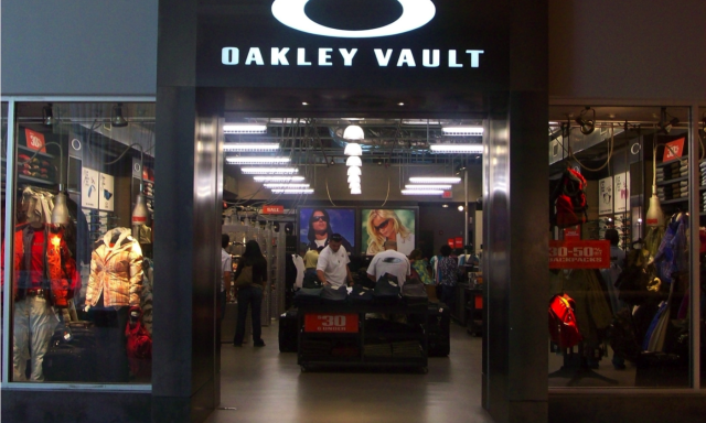 Oakley Vault