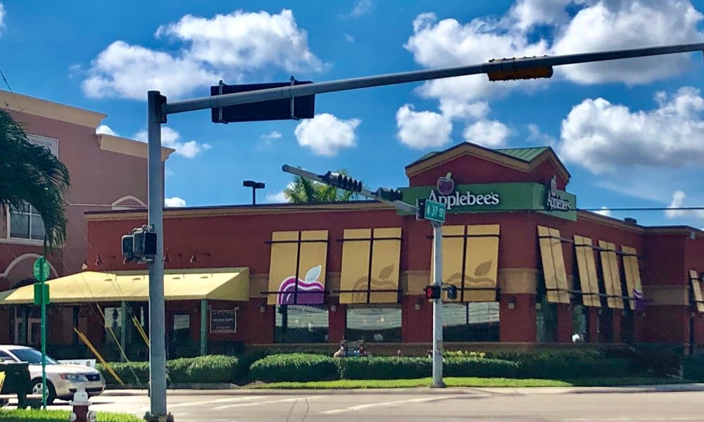 Applebee's Grill + Bar