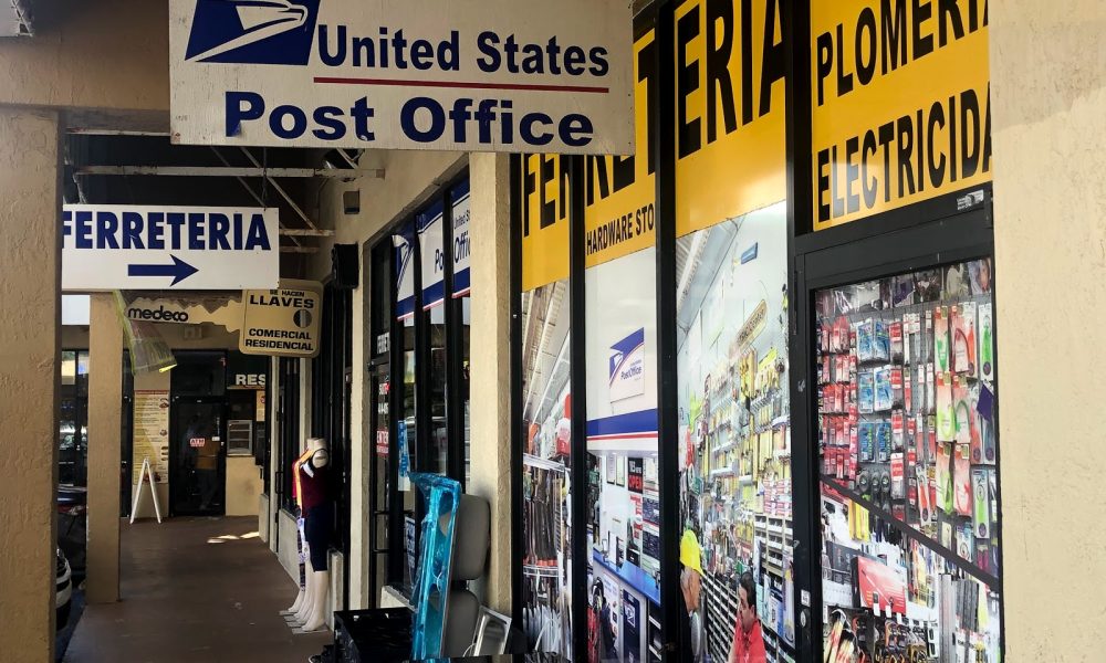 Arnaiz Hardware • Ferretería • Hardware Store • USPS US Post Office