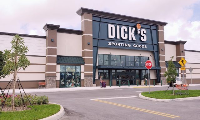 DICK’S Sporting Goods