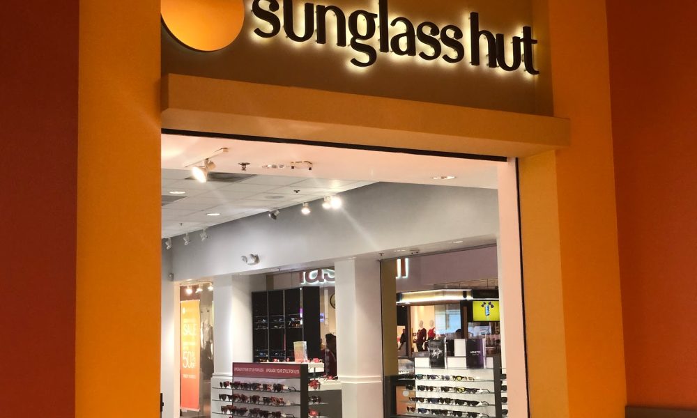 Sunglass Hut