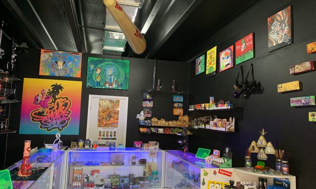 305 Smoke Shop