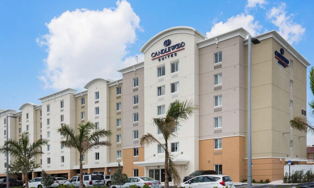 Candlewood Suites Miami Intl Airport - 36th St