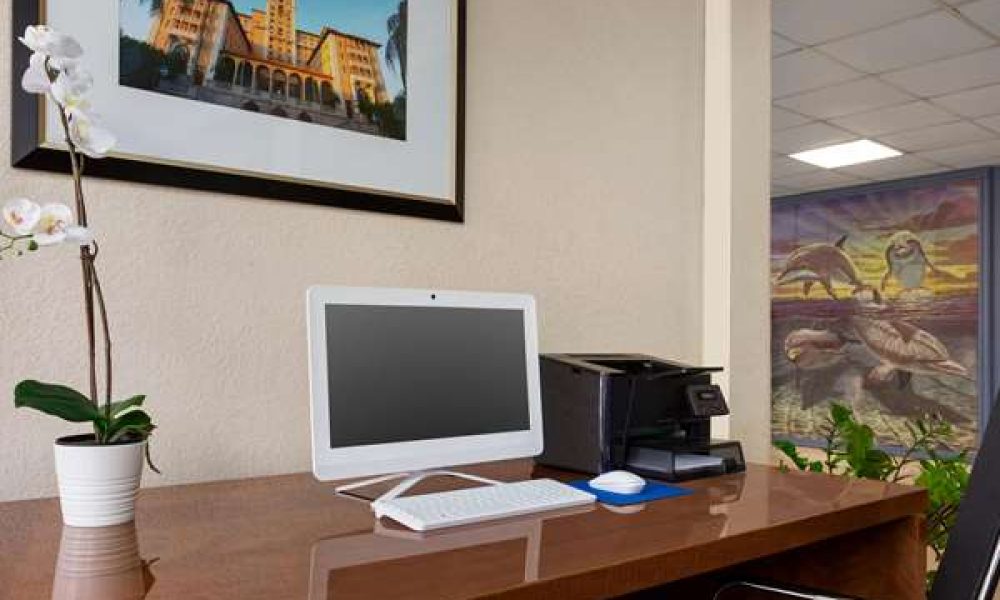 Days Inn by Wyndham Miami International Airport