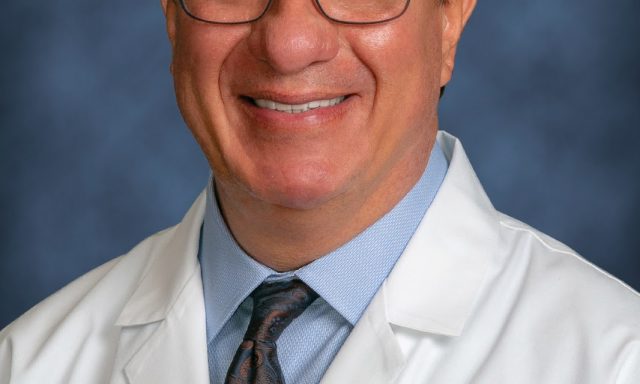 Dr. Alfredo Rego