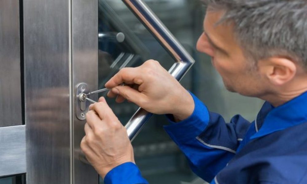 Jr. Lockout Locksmith Miami Fountainbleau Fl