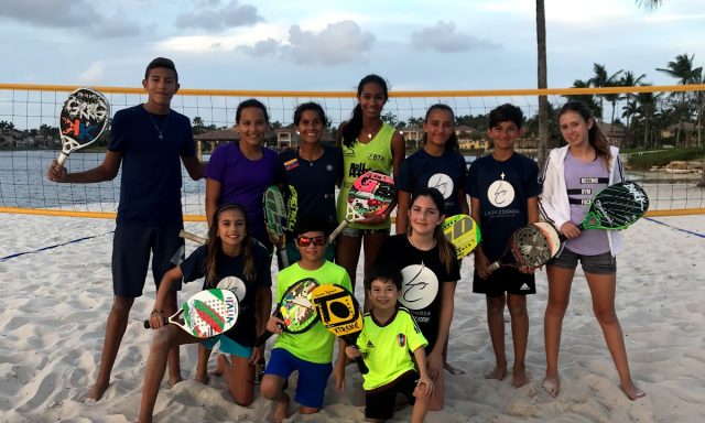 Lady Correa Beach Tennis Academy