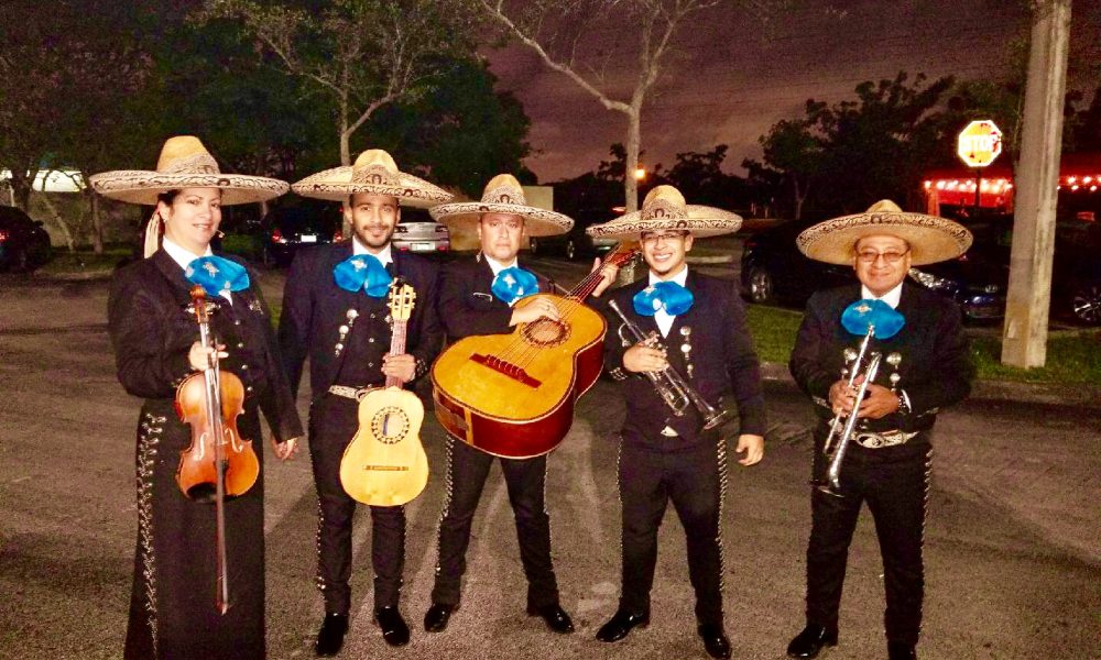 MARIACHI EMANUEL-MIAMI