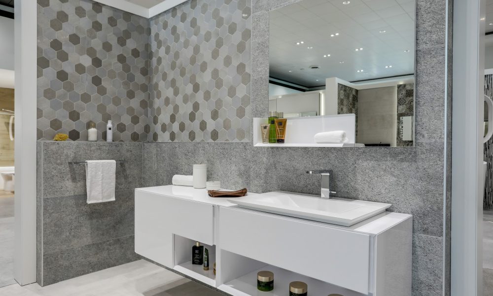 Porcelanosa Miami - Tiles, Kitchen and Bathroom