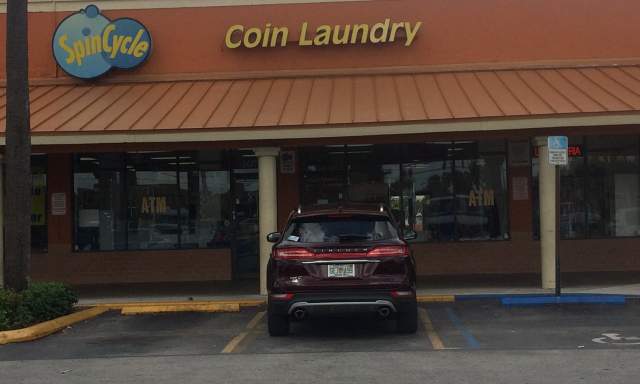 SpinCycle Coin Laundry 24 HOURS