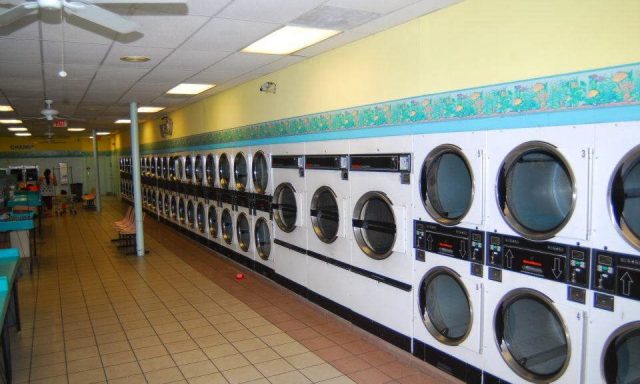 The Laundr-o-mat Coin Laundry & Dry Cleaners