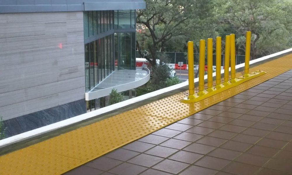 Okeechobee Metrorail Station