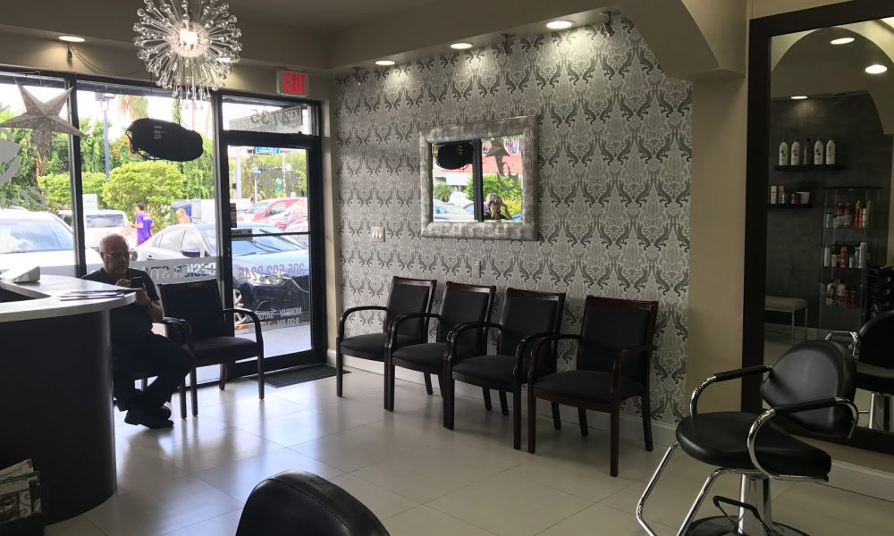 QUEEN HAIRCUT UNISEX