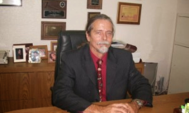 Abogado Michael Vander Wyden, Esq. – Abogados de Inmigracion