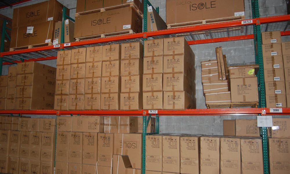 Bath for living warehouse