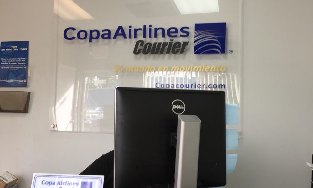 Copa Airlines Courier