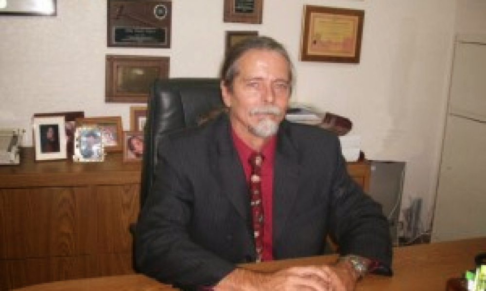 Abogado Michael Vander Wyden, Esq. - Abogados de Inmigracion