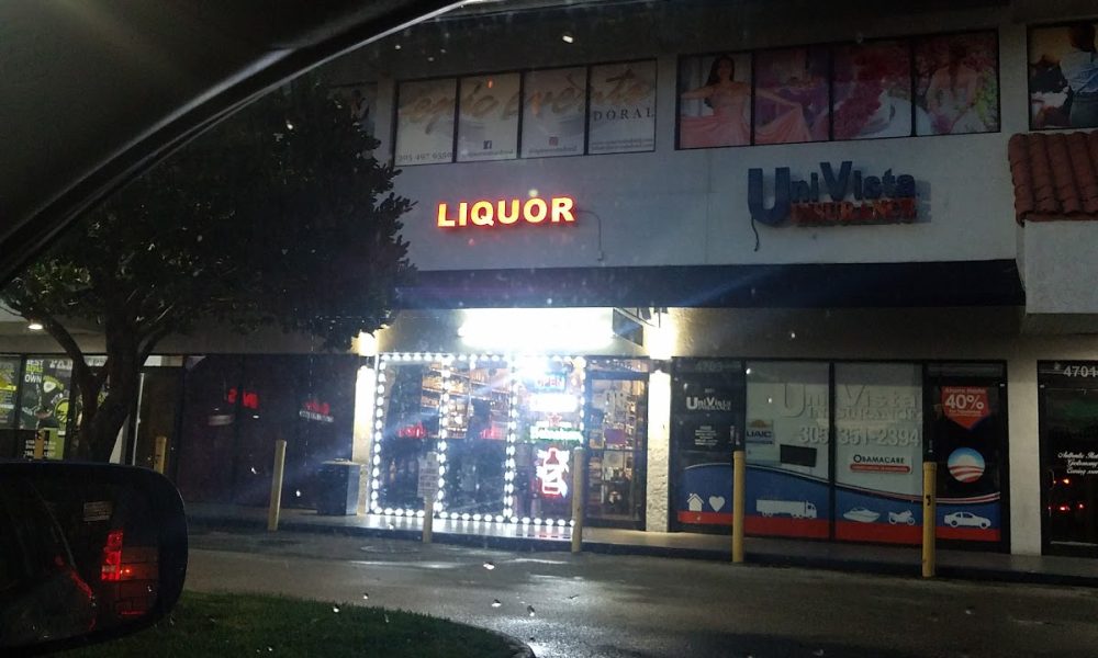 CR Liquor Store