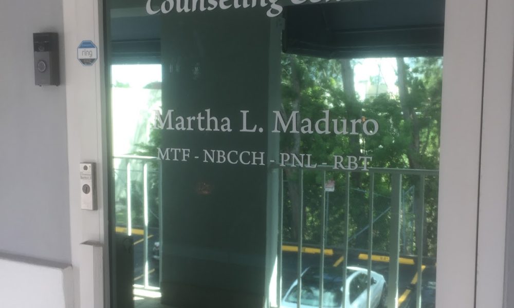 Dr.Martha Maduro