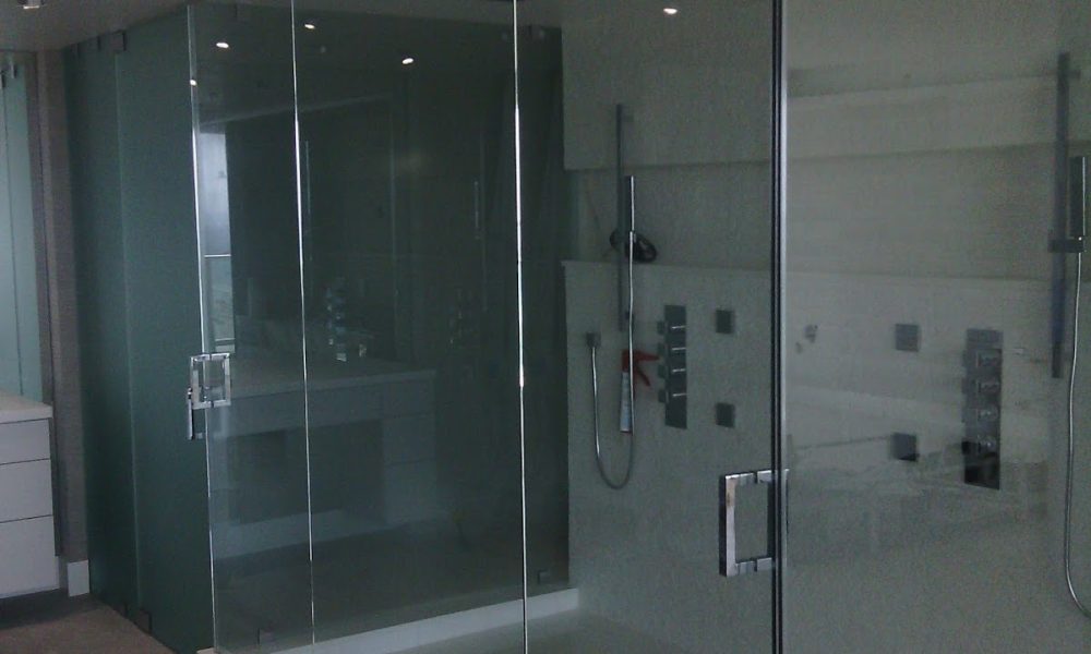 Instant Glass & Mirror Inc