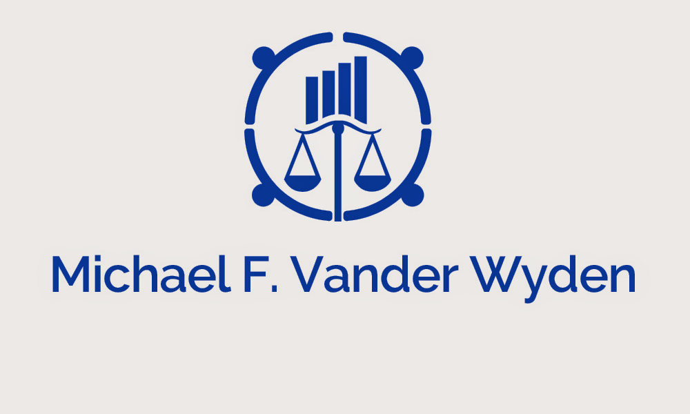 Abogado Michael Vander Wyden, Esq. - Abogados de Inmigracion