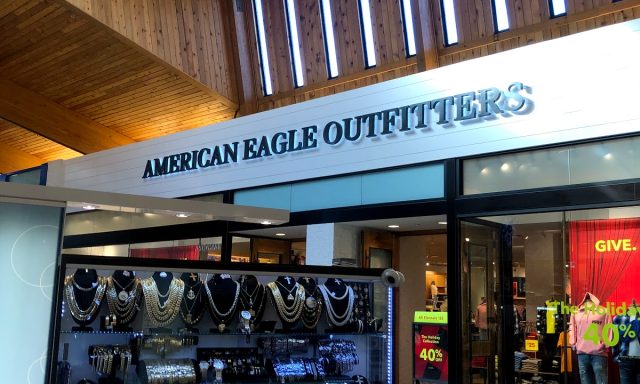 American Eagle Store