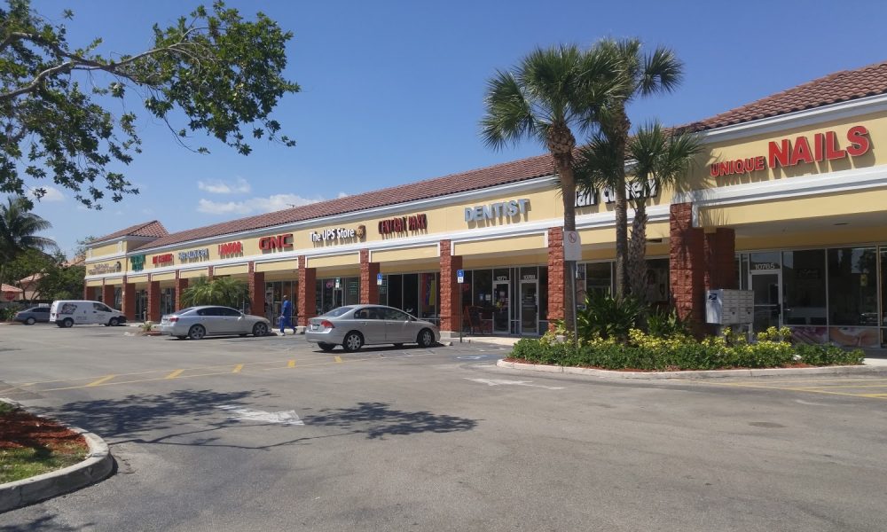 Doral Isles Plaza