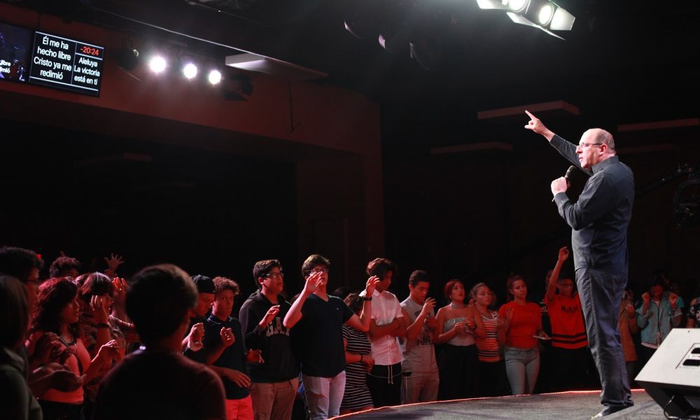 Iglesia Doral Jesus Worship Center