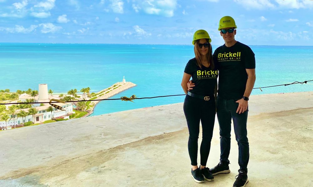 Realtor Juan Rodriguez. Agente de Bienes Raices, Especialista y Asesor Inmobiliarios de Brickell Realty Group.