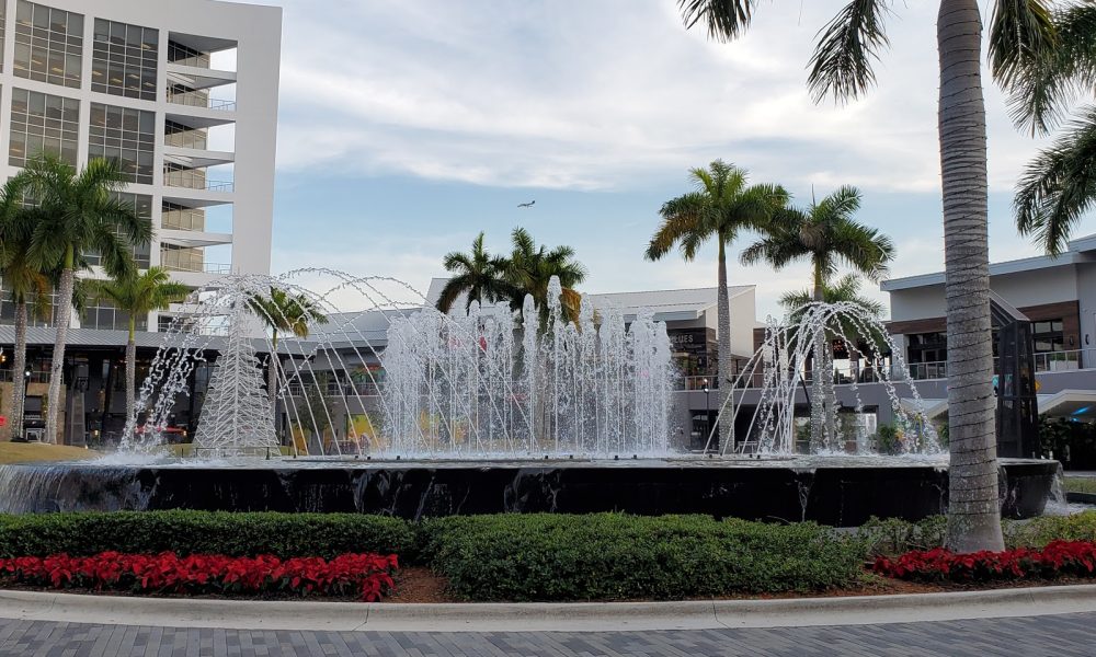 SLOAN'S Homemade Ice Cream