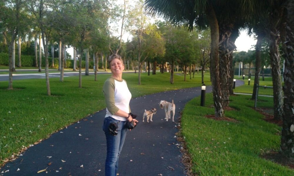 Dog Walker Doral