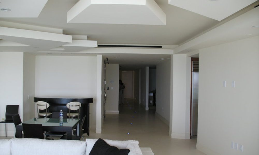 Interiors By H & R Group Corporation