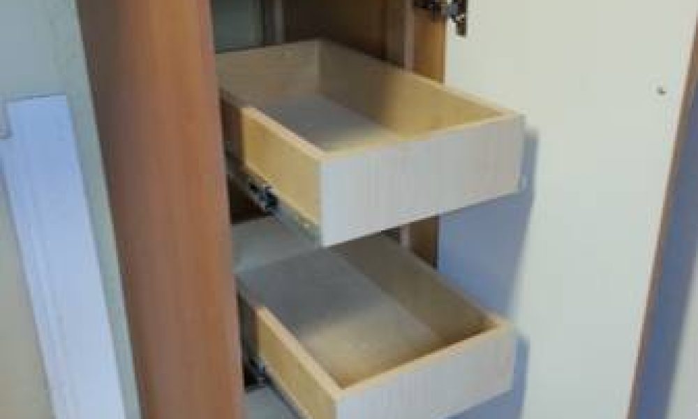 "KITCHEN CABINET, REFACING CABINET, GRANITE, QUARTZ TOPS"