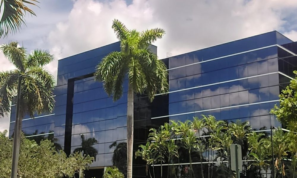 Mercantil Internet Services Inc