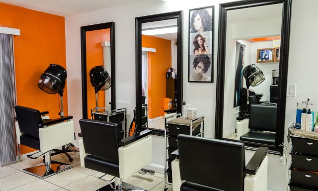 Nestor Cortes hair stylist