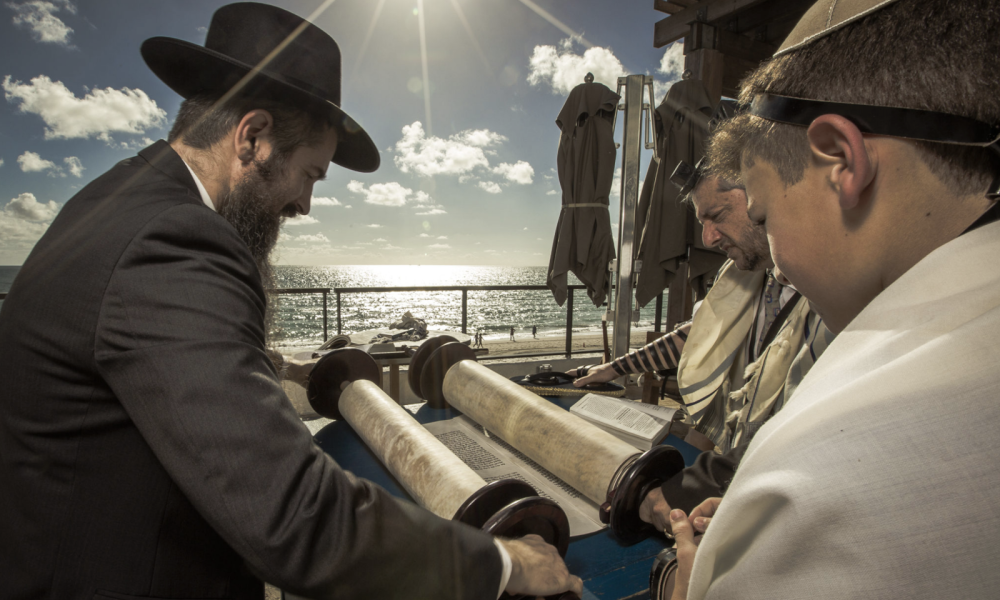 Romulo Avendano - Photo