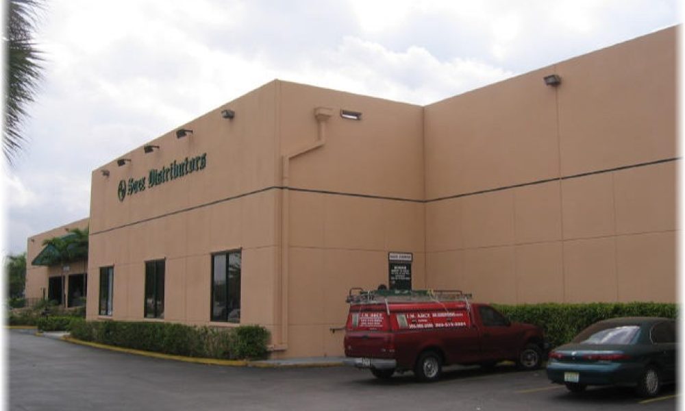 Saez Distributors - Doral