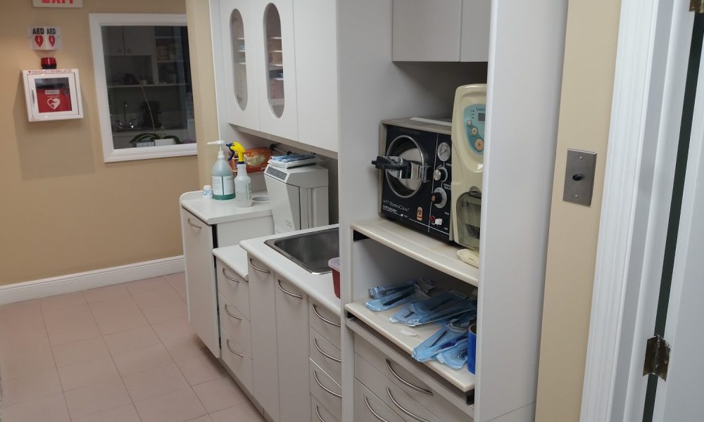 South Florida Dentistry - Valdes-Garcia Maria DMD