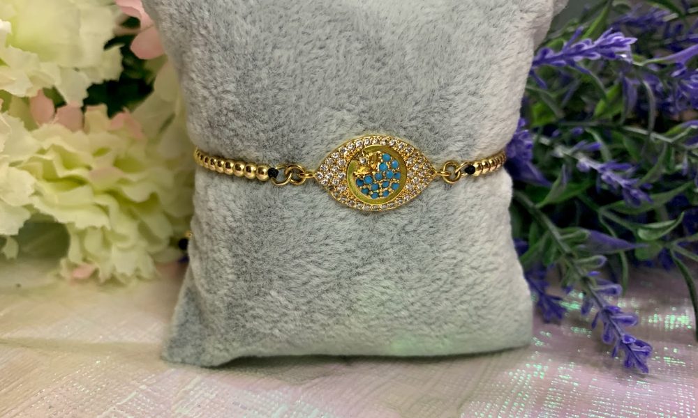 Yeli's Hair Bow Designs & Accessories