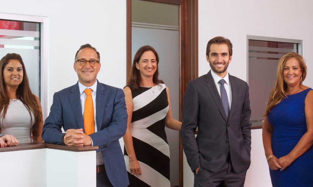 Moris & Associates
