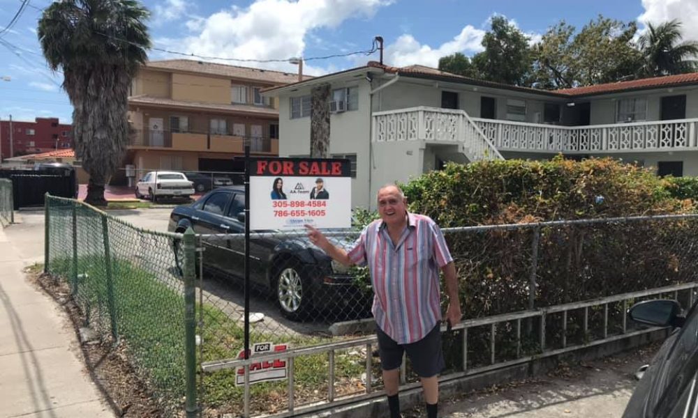 Adrian Cruz Realty
