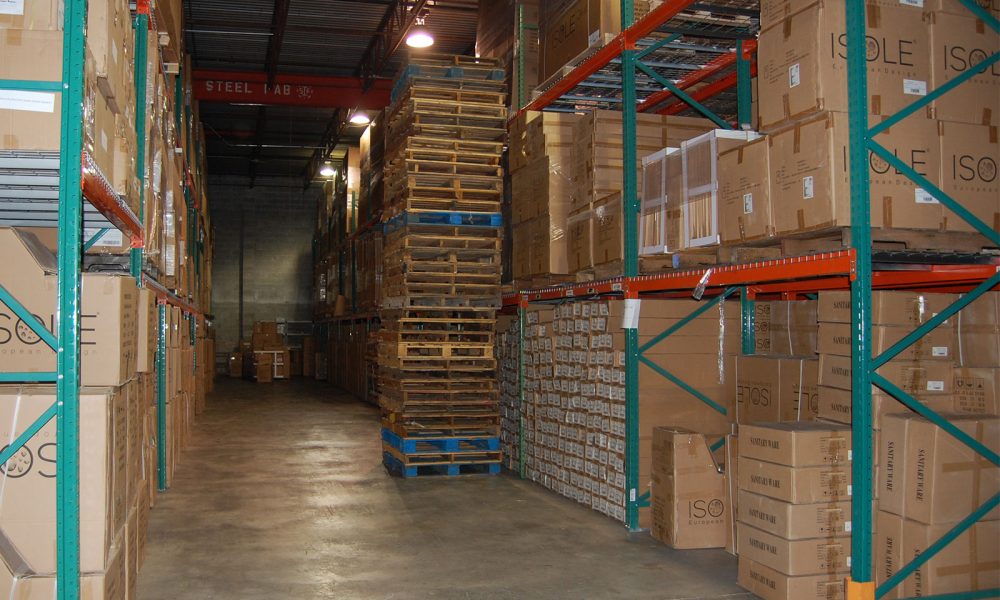Bath for living warehouse