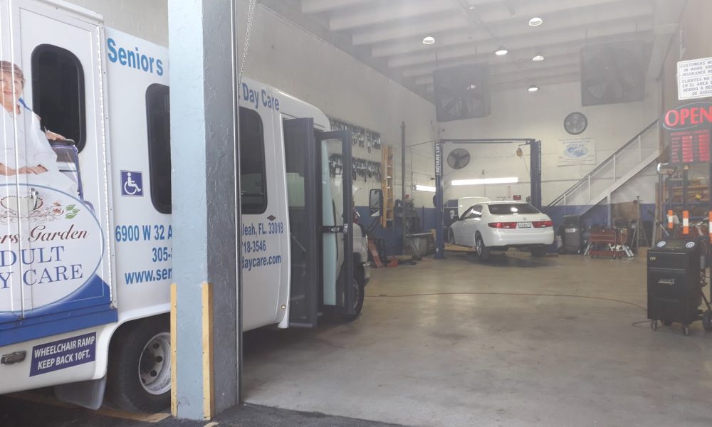 Auto A/C World Inc.
