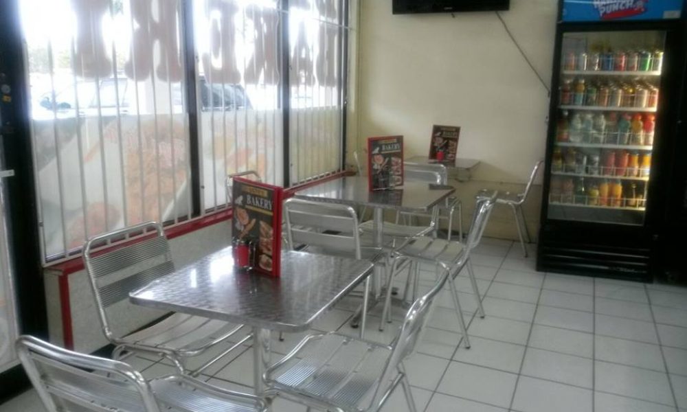 Deny's Bakery
